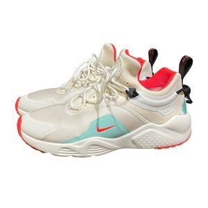 Women's Nike Air Huarache City Move Summit White/Bright Crimson